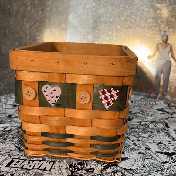Wooden basket - Picture 2 of 8